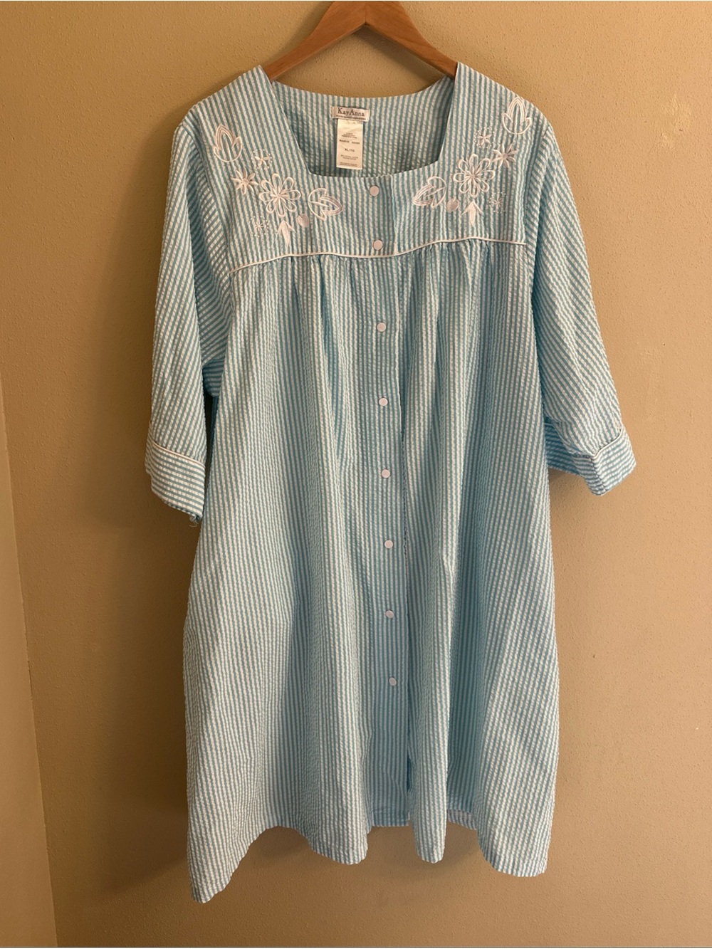 Kay Anna XL Nightgown Snap Front Robe Embroidered Floral Pockets Cottagecore